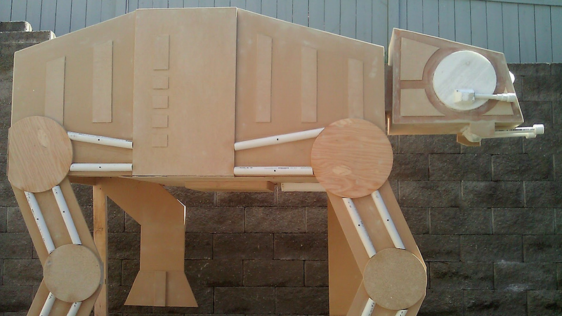 Illustration for article titled The Luckiest Kid on Earth (or Hoth) Just Got an AT-AT Bunk Bed